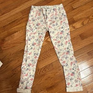 White jeans with blue and pink flower print KIDS JEANS